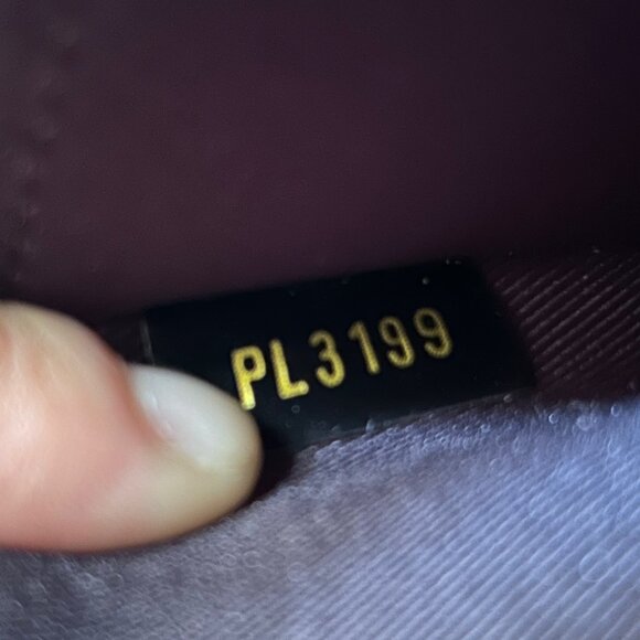 Louis Vuitton MONOGRAM VERNIS AND CANVAS Cherrywood BB Black w/Strap - Picture 6 of 14